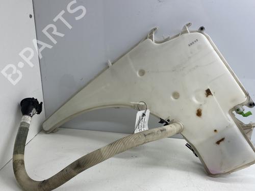 Used Windscreen washer tank BMW 1 (E87) 118 d (122 hp) 26224289