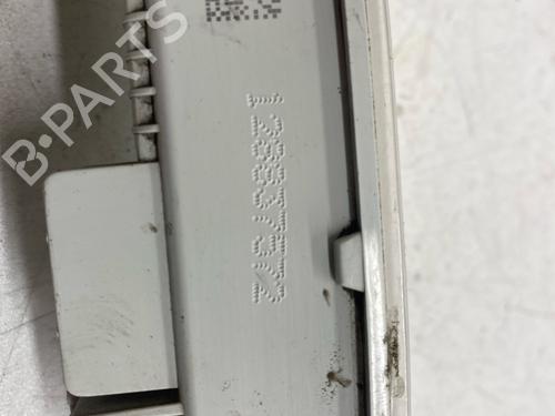 Used Right daytime light Right daytime light 38186520 38186520