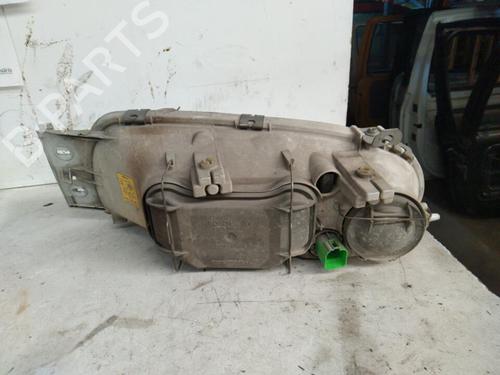 Scheinwerfer rechts für FORD FIESTA Box Body/MPV (J5_, J3_) 1.3 (60 hp) 22854762