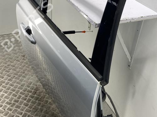 Right rear door JAGUAR XE (X760) 2.0 D | BP22859853C5 