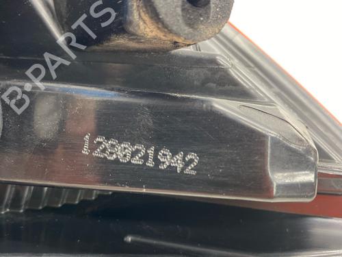 Used Right taillight Right taillight 37070709 37070709