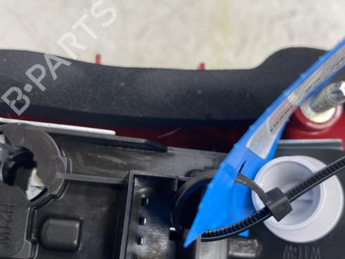 right-tailgate-light-vw-touran-1t3-2010-2011-2012-2013-2014-2015-2016-31753441 main image