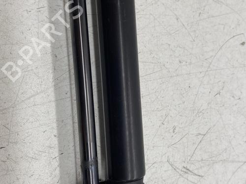 tailgate-lift-support-vw-t-roc-a11-d11-2017-29139209 main image