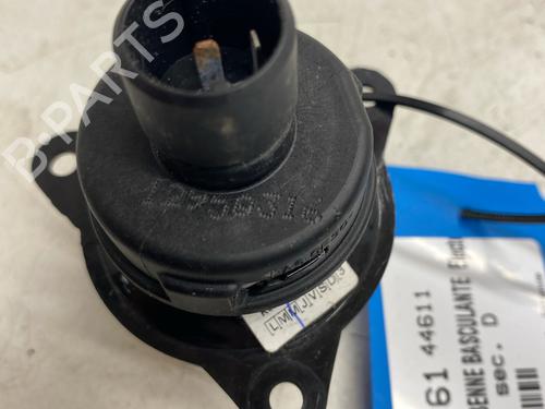 Used Right front indicator Right front indicator 39020040 39020040