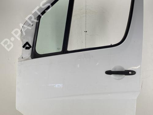 Used Left front door Left front door MERCEDES-BENZ SPRINTER 3,5-t Van (B906) 316 CDI (906.631, 906.633, 906.635, 906.637) (163 hp) 26274119 26274119