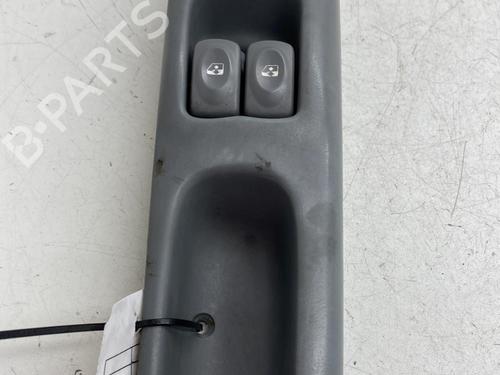 Used Switch Switch RENAULT TWINGO I (C06_) 1.2 16V (C06C, C06D, C06K) (75 hp) 32435296 32435296