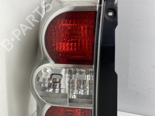 Venstre baglygte SUZUKI GRAND VITARA II (JT, TE, TD) 1.9 DDiS All-wheel Drive (JT419, TD44, JB419WD, JB419XD,... (129 hp) 33044551