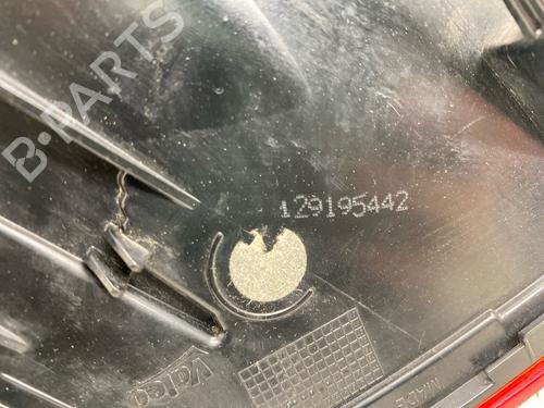 right-taillight-citroen-c4-cactus-2014-38925984 main image