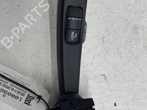 Switch VOLVO V40 Cross Country (526) D2 | BP26388467I30 - Image 4
