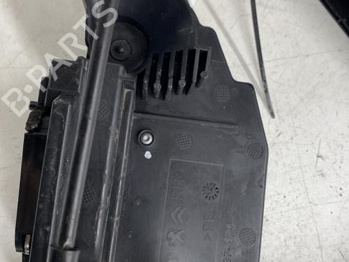 front-right-lock-citroen-c4-picasso-ii-2013-24309432 main image