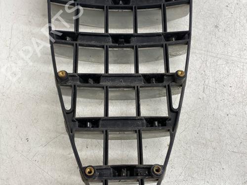 Used Grille Grille 37662894 37662894