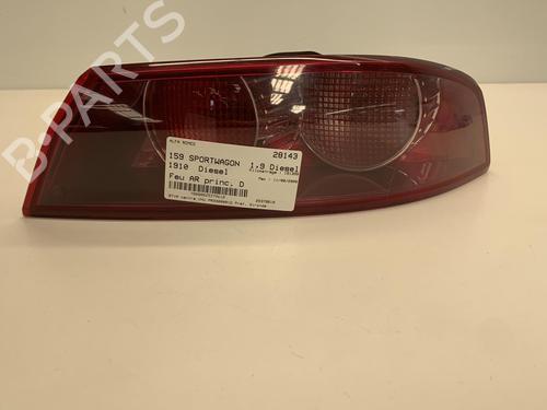 Used Right taillight Right taillight ALFA ROMEO 159 Sportwagon (939_) 1.9 JTDM 16V (939BXC1B, 939BXC12) (150 hp) 22858647 22858647