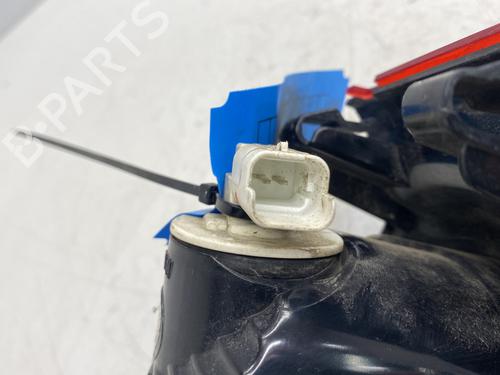 right-tailgate-light-citroen-c3-picasso-sh_-2008-27819214 main image