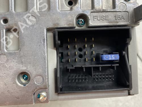 radio-audi-a4-b8-avant-8k5-2007-2008-2009-2010-2011-2012-2013-2014-2015-2016-2017-33475948 main image