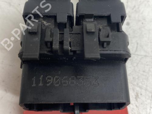 Used Switch Switch RENAULT CLIO II (BB_, CB_) [1998-2016] 31887320 31887320