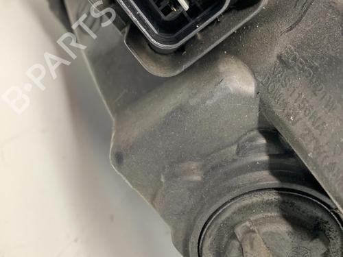 Used Right headlight Right headlight HYUNDAI TUCSON (JM) 2.0 CRDi All-wheel Drive (113 hp) 22858376 22858376