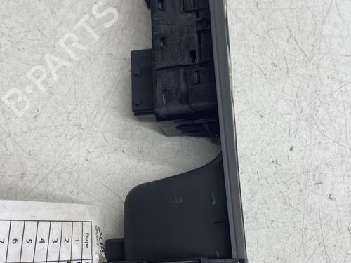 Switch CITROËN C4 II (NC_) 1.6 BlueHDi 120 | BP28692056I30