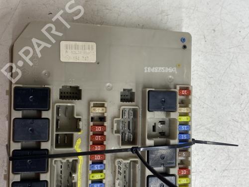 Used Electronic module RENAULT CLIO III (BR0/1, CR0/1) 1.5 dCi (88 hp) 31584352