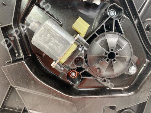 Front right window mechanism VW GOLF VIII (CD1, DA1) 1.4 GTE Plug-in Hybrid | BP39155847C23 - Image 2