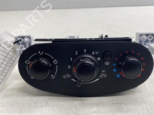 BP30490888I5 main image