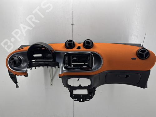 Instrumentbræt SMART FORTWO Coupe (453) 0.9 (453.344, 453.353) (90 hp) 22861134