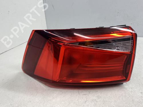 Used Right taillight SEAT ATECA (KH7, KHP) 1.0 TSI (116 hp) 31584387