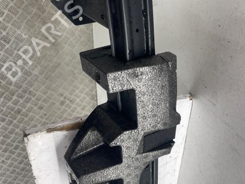 rear-bumper-reinforcement-renault-megane-iv-hatchback-b9amn_-2015-40526535 main image