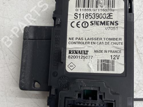 Kartenleser für RENAULT MEGANE II (BM0/1_, CM0/1_) 1.9 dCi (131 hp) 32858619