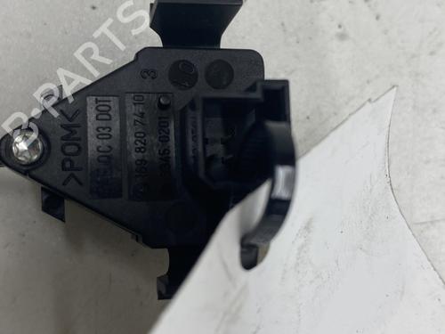 Used Warning switch Warning switch MERCEDES-BENZ B-CLASS Sports Tourer (W245) B 200 (245.233) (136 hp) 22860083 22860083