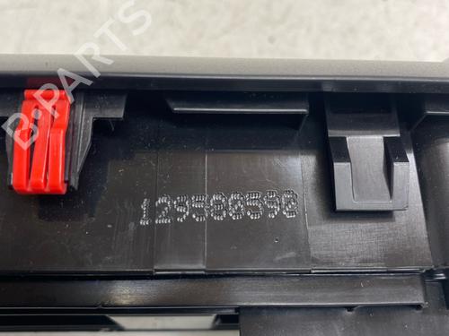 Used Climate control Climate control 38763905 38763905