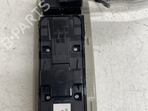 Used Switch Switch VOLVO V40 Cross Country (526) D2 (120 hp) 26388470 26388470