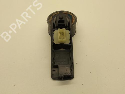 Used Switch Switch RENAULT CLIO IV (BH_) 1.5 dCi 75 (75 hp) 22857518 22857518