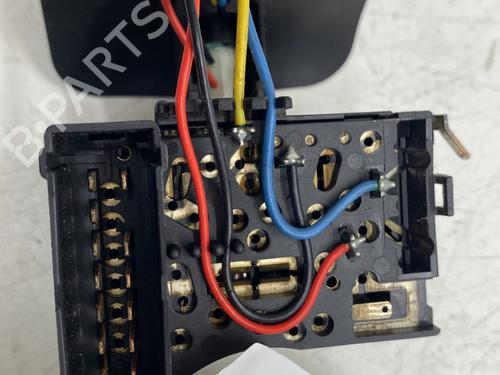 Used Switch Switch RENAULT ESPACE III (JE0_) 2.2 12V TD (JE0E, JE0H, JE0P) (113 hp) 33304113 33304113