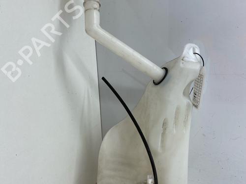 Used Windscreen washer tank Windscreen washer tank 37501760 37501760