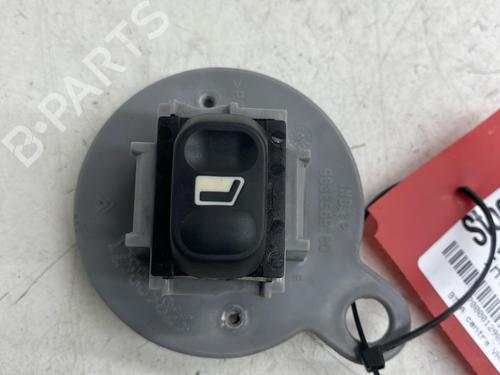 Used Left front window switch Left front window switch 38332360 38332360