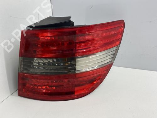 Achterlicht rechts MERCEDES-BENZ B-CLASS Sports Tourer (W245) B 200 CDI (245.208) (140 hp) 23831542