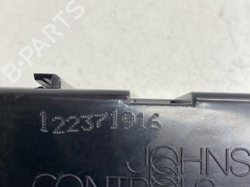 Used Electronic module Electronic module RENAULT CLIO III Grandtour (KR0/1_) [2007-2026] 33475905 33475905