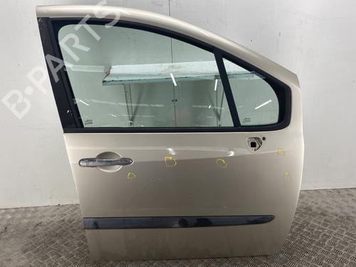 Used Right front door Right front door 22967139 22967139