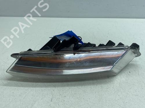 Used Right daytime light RENAULT CLIO IV (BH_) 1.5 dCi 75 (75 hp) 32858601
