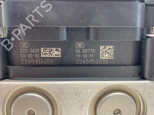 Used ABS pump ABS pump RENAULT CAPTUR II (HF_) E-TECH 160 (158 hp) 22852625 22852625