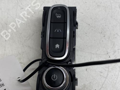 Used Switch RENAULT KADJAR (HA_, HL_) 1.2 TCe 130 (HLMR) (130 hp) 26274104