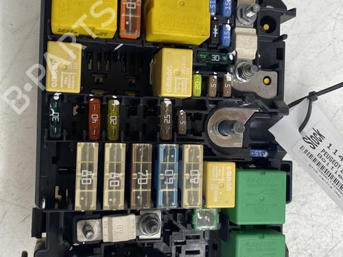 Zekeringkast PEUGEOT 208 I (CA_, CC_) 1.4 HDi (68 hp) 29968964