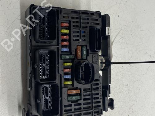 Zekeringkast CITROËN C4 Coupe (LA_) 1.6 HDi (90 hp) 30392710