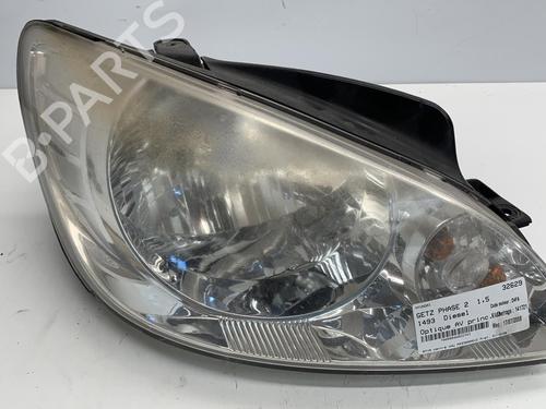 Right headlight HYUNDAI GETZ (TB) 1.5 CRDi | BP22857296C29 