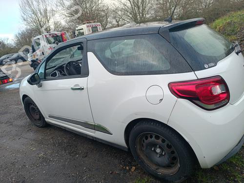 Left taillight CITROËN DS3 (SA_) 1.2 VTi 82 | BP32490877C34 - Image 9