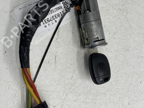 Used Ignition barrel RENAULT CLIO II (BB_, CB_) 1.5 dCi (B/C2J) (68 hp) 28015761