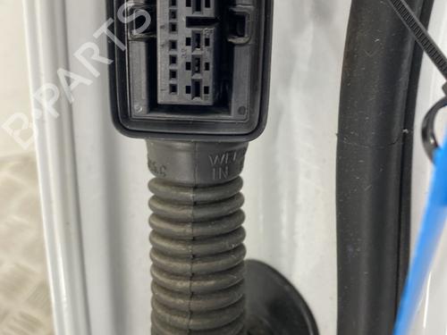 right-rear-door-audi-q3-8ub-8ug-2011-2012-2013-2014-2015-2016-2017-2018-2019-2020-33687133 main image