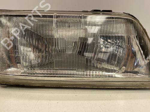 Used Right headlight Right headlight CITROËN JUMPER I Van (230L) 2.5 D (86 hp) 22858404 22858404