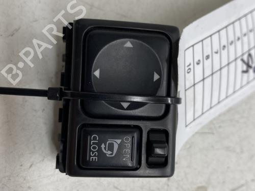 Commande retroviseurs NISSAN X-TRAIL I (T30) 2.2 Di 4x4 (114 hp) 33118372