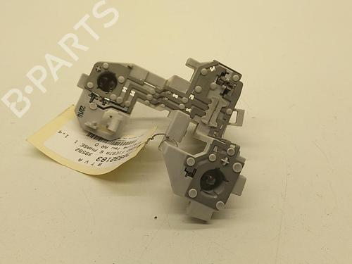 Lamp holder FORD FIESTA VI (CB1, CCN) 1.4 TDCi | BP22856637L10 